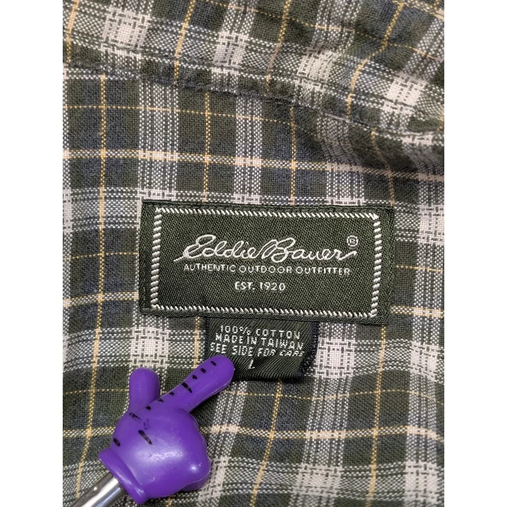 Eddie Bauer Lot of 2 Button Front Shirts Men Large Cotton Outdoor Casual Bundle